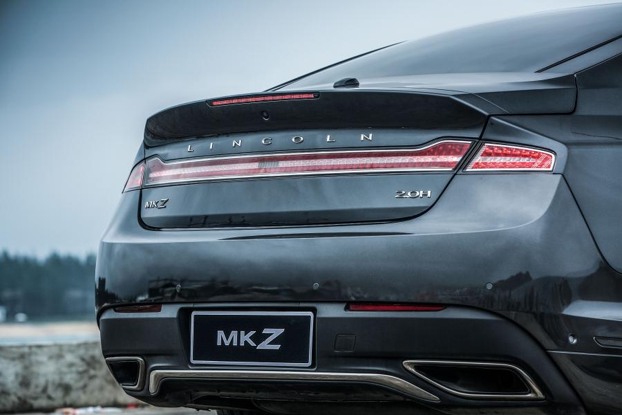 Детали экстерьера Lincoln MKZ H 2017 года  (CN) (фото 3 из 40)